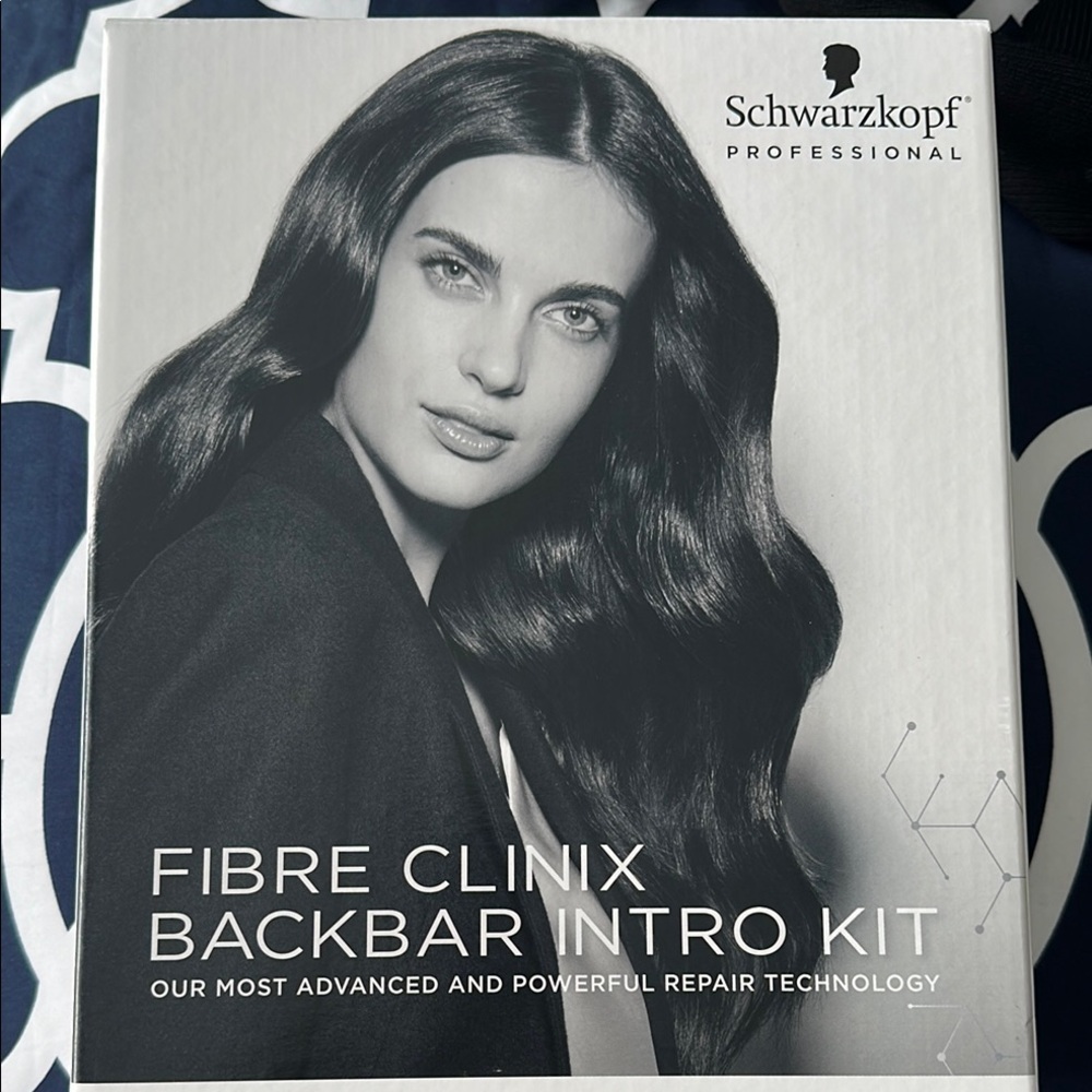 NWT  Schwarzkopf fiber clinic backbar Hair Treatment set